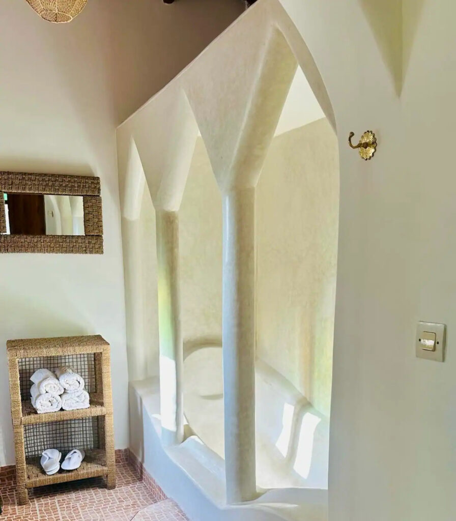 cf42f264-e0f4-4bd0-88c9-4d075bc2e211